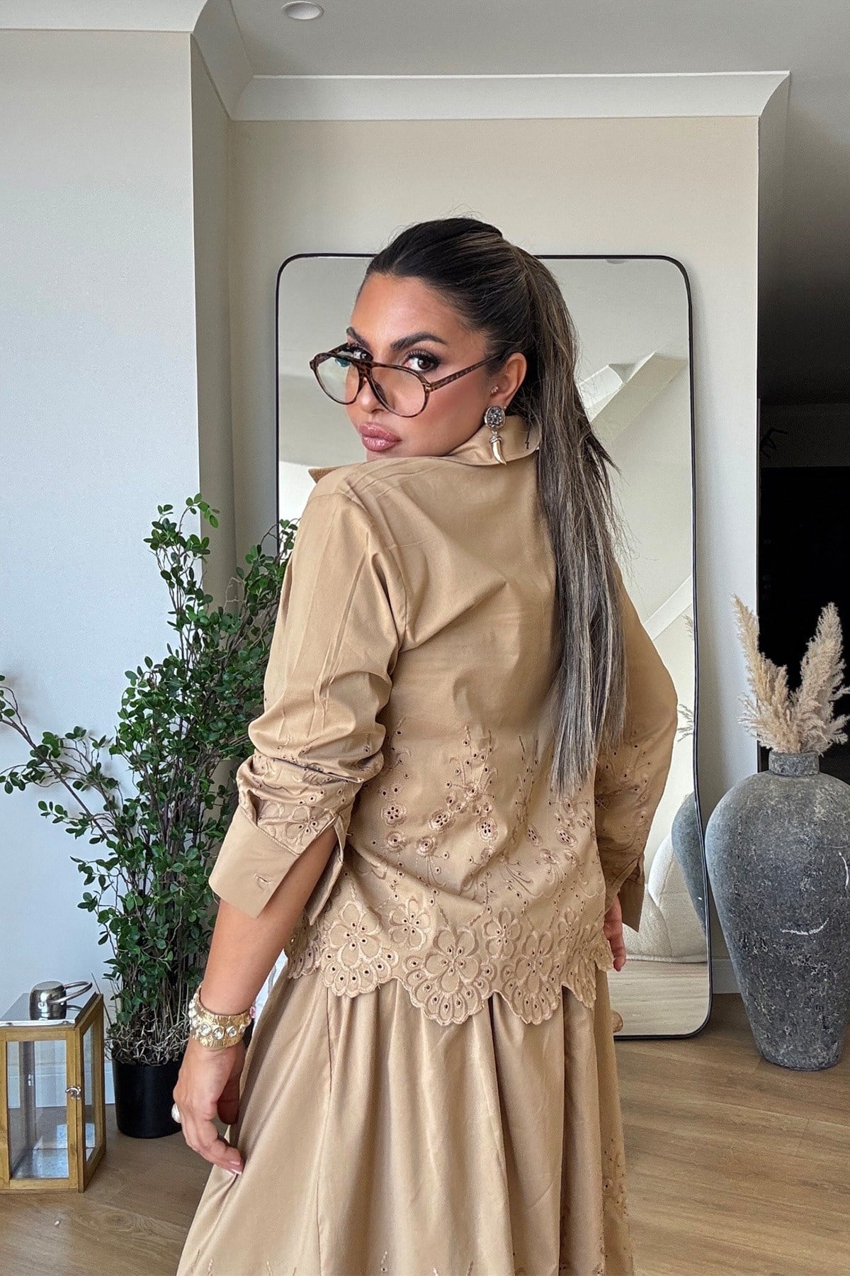 Fisto İşlemeli Etekli Poplin Takım Camel