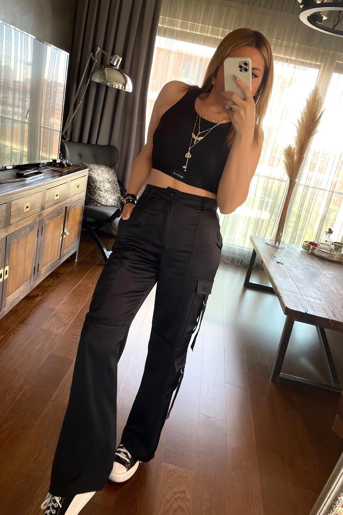 Fitilli Halter Yaka Crop Siyah