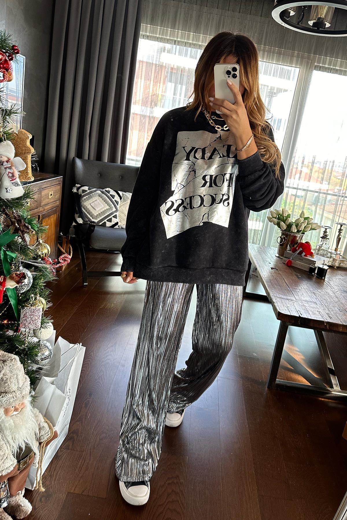 Gümüş Baskı Detaylı Sweatshirt Antrasit
