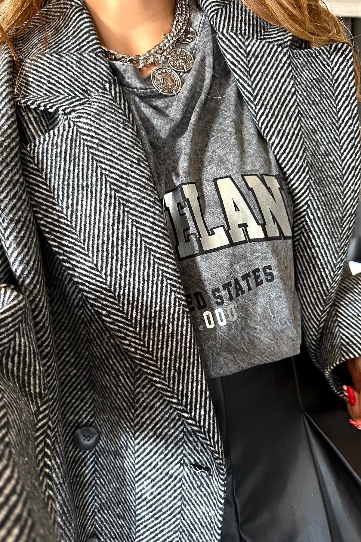 Gümüş Baskılı Oversize Cleveland Tshirt Füme