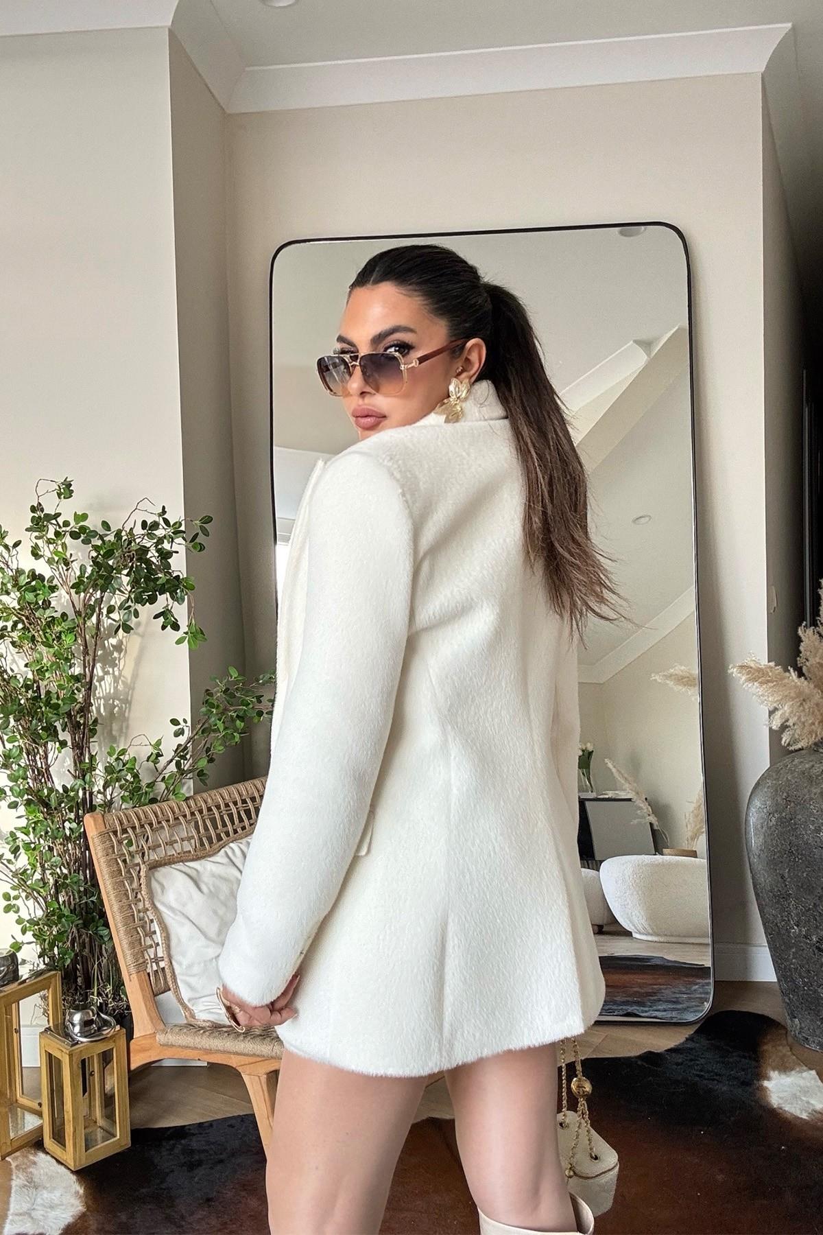 İki Düğmeli Kürk Blazer Ceket Ekru