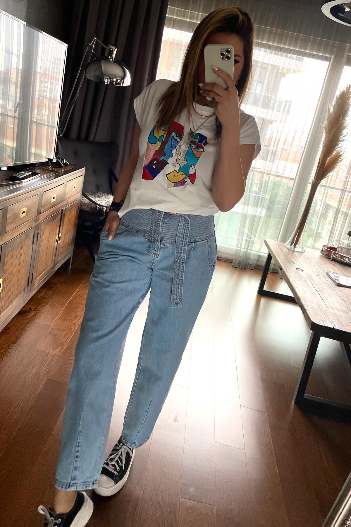 İki Yüz Baskılı Tshirt Ekru