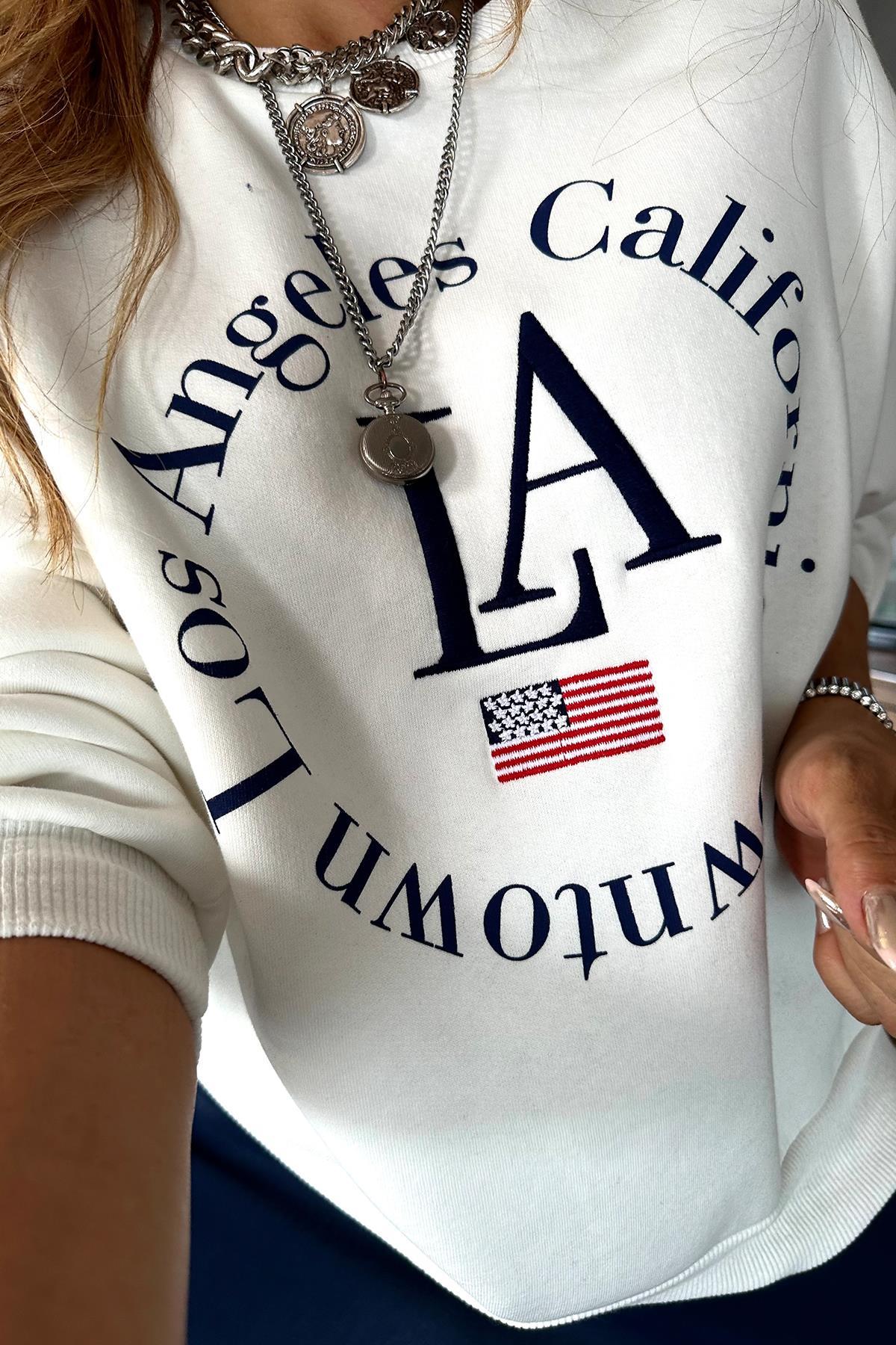 İşleme Detaylı L.A. Sweat Ekru