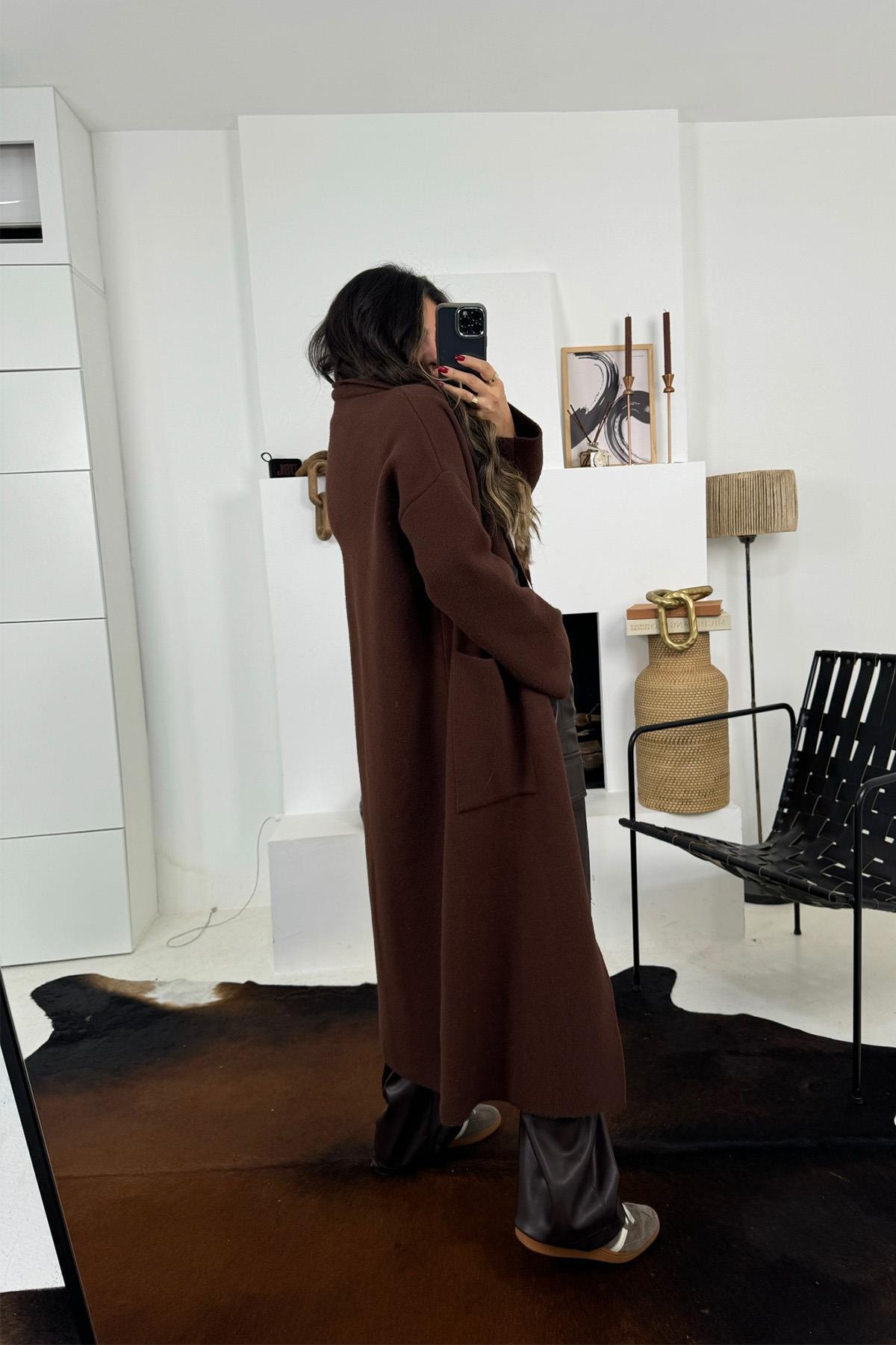 Kaban Model Sakallı Triko Hırka Acı Kahve