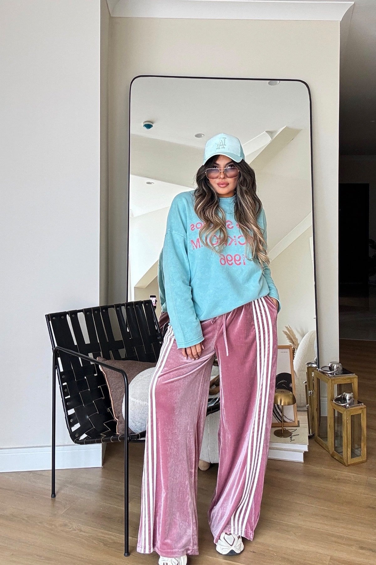 Kadife Yanları Şeritli Eşofman Alt Pembe