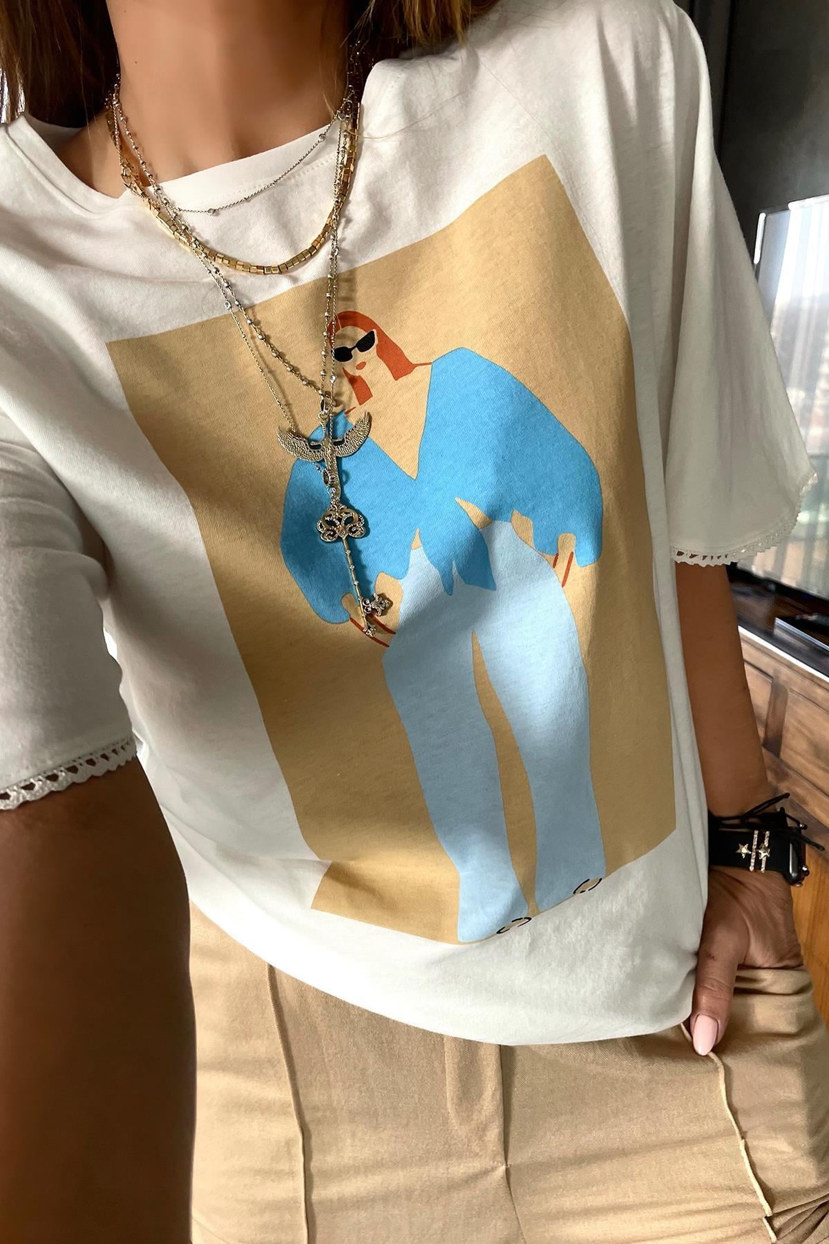 Kadın Baskılı Tshirt Ekru