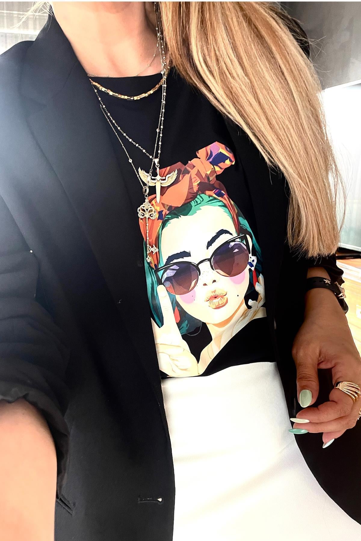 Kadın Baskılı Tshirt Siyah