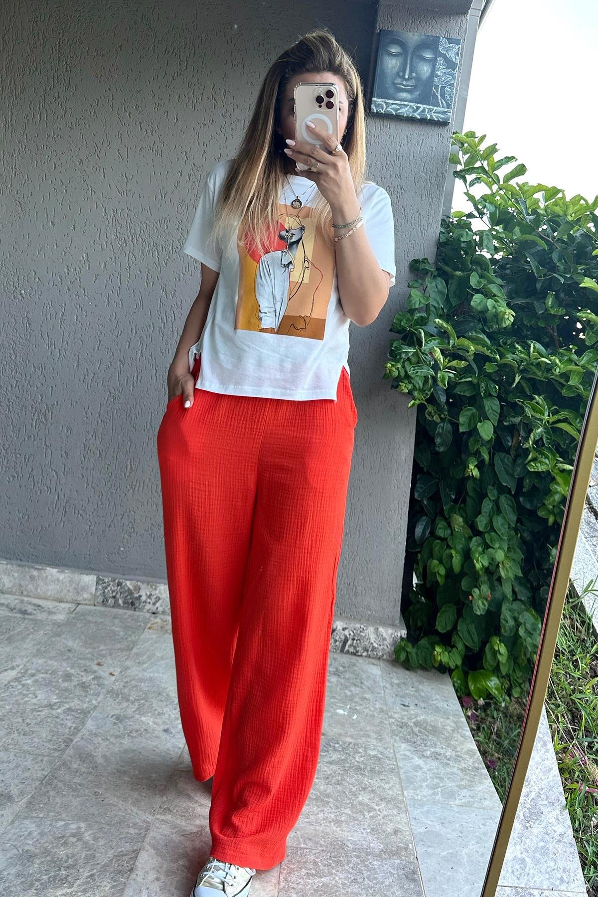 Kadın Silüetli Tshirt Ekru
