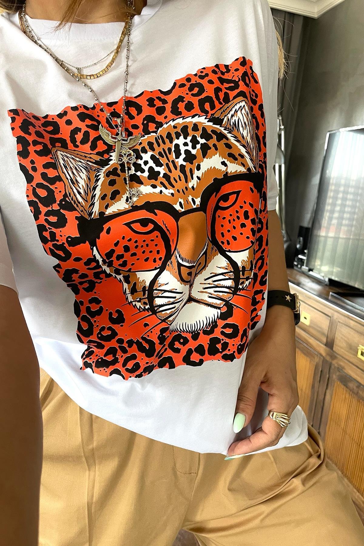Kaplanlı Tshirt Beyaz