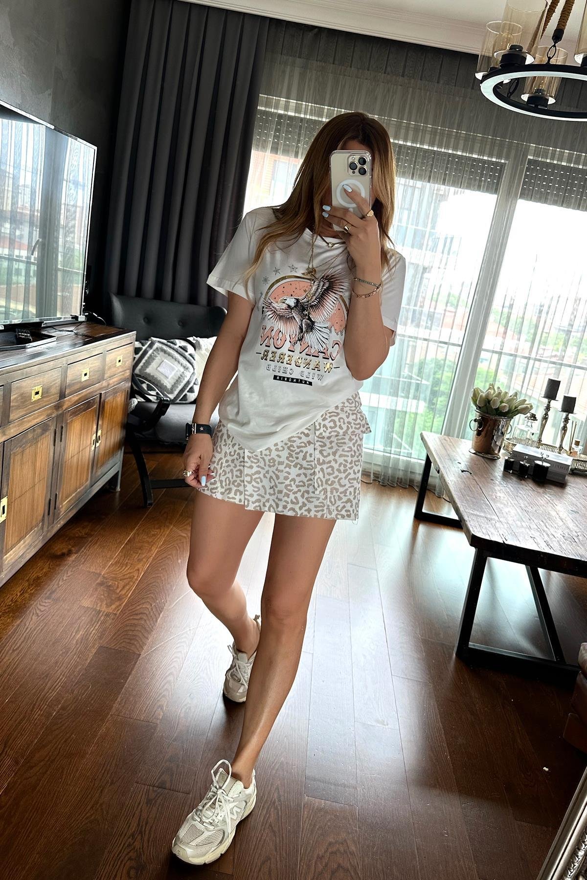 Kartal Baskılı Tshirt Ekru