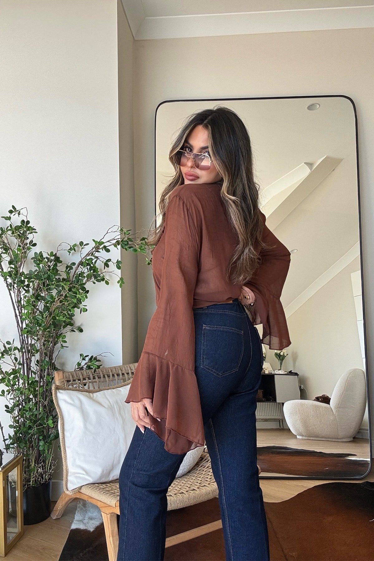 Kesik Paça Ütülü Likralı Jean Lacivert