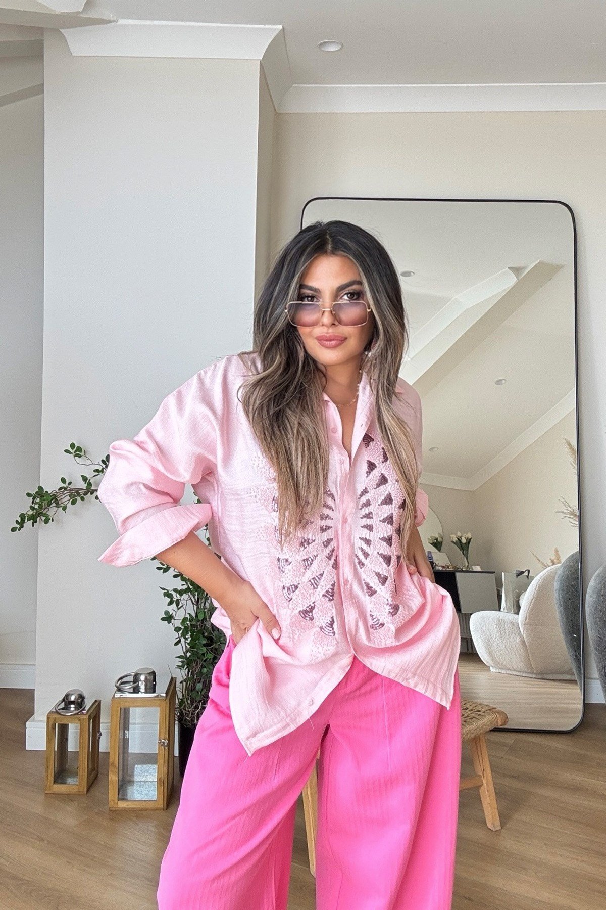 Keten Doku Boncuklu  Tavuskuşu Gömlek Pembe