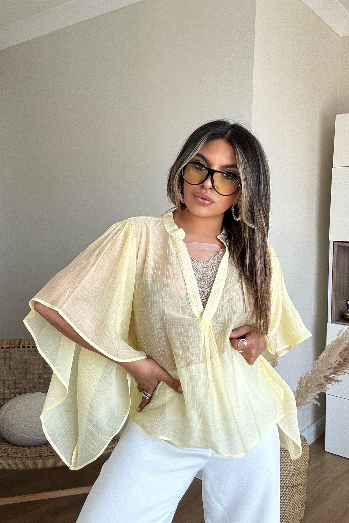 Kristal Boncuk Aplikeli Vual Kumaş Bluz Sarı