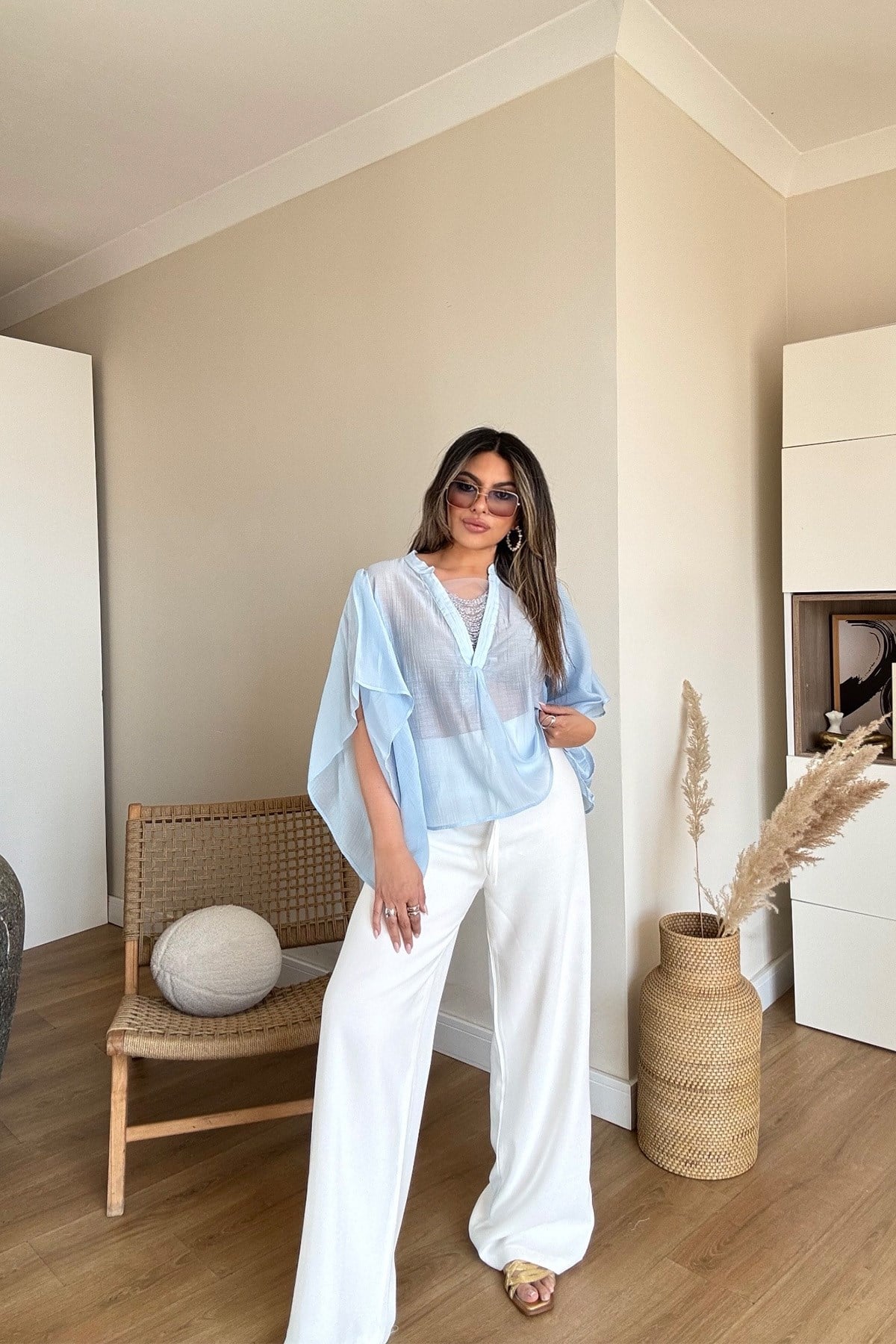 Kristal Boncuk Aplikeli Vual Kumaş Bluz Mavi