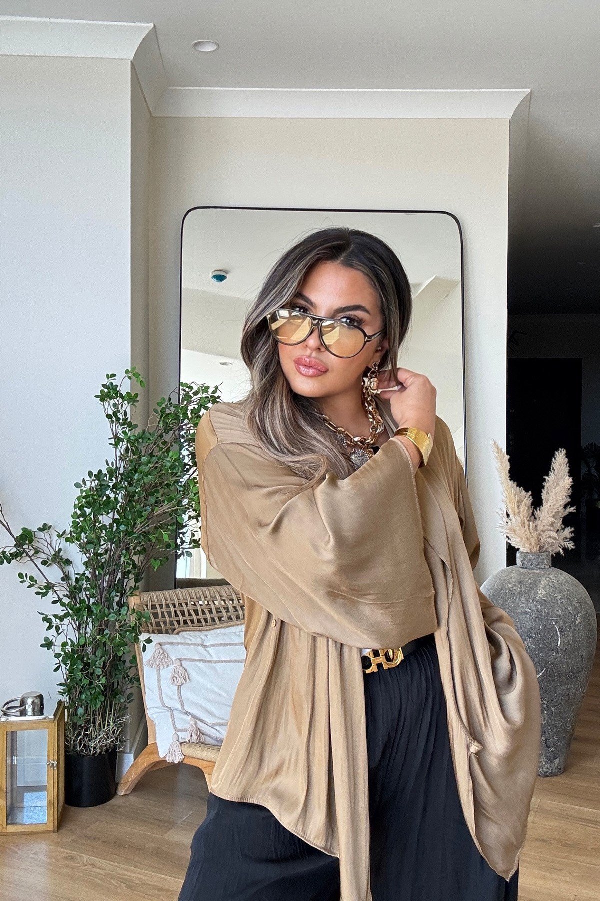 Kruvaze Bağlamalı Mat Saten Bluz Mocha Mousse