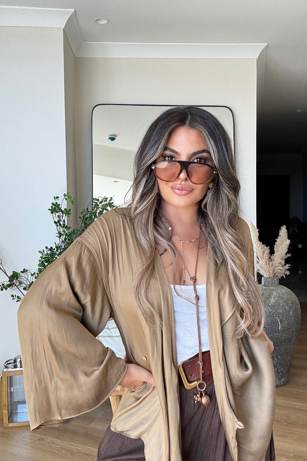 Kruvaze Bağlamalı Mat Saten Bluz Mocha Mousse