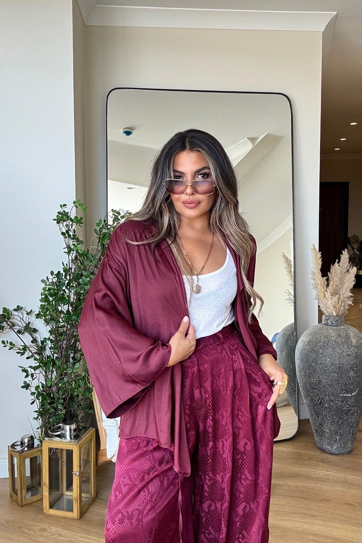 Kruvaze Bağlamalı Mat Saten Bluz Vişne