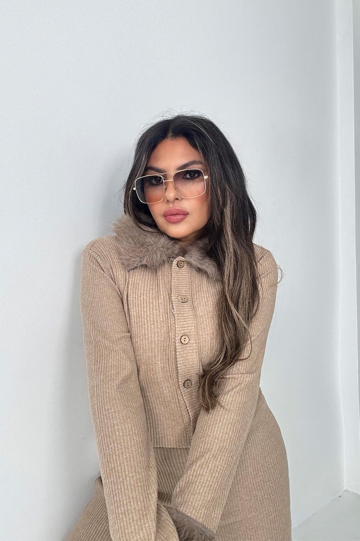 Kürk Detaylı Soft Touch Takım Bej