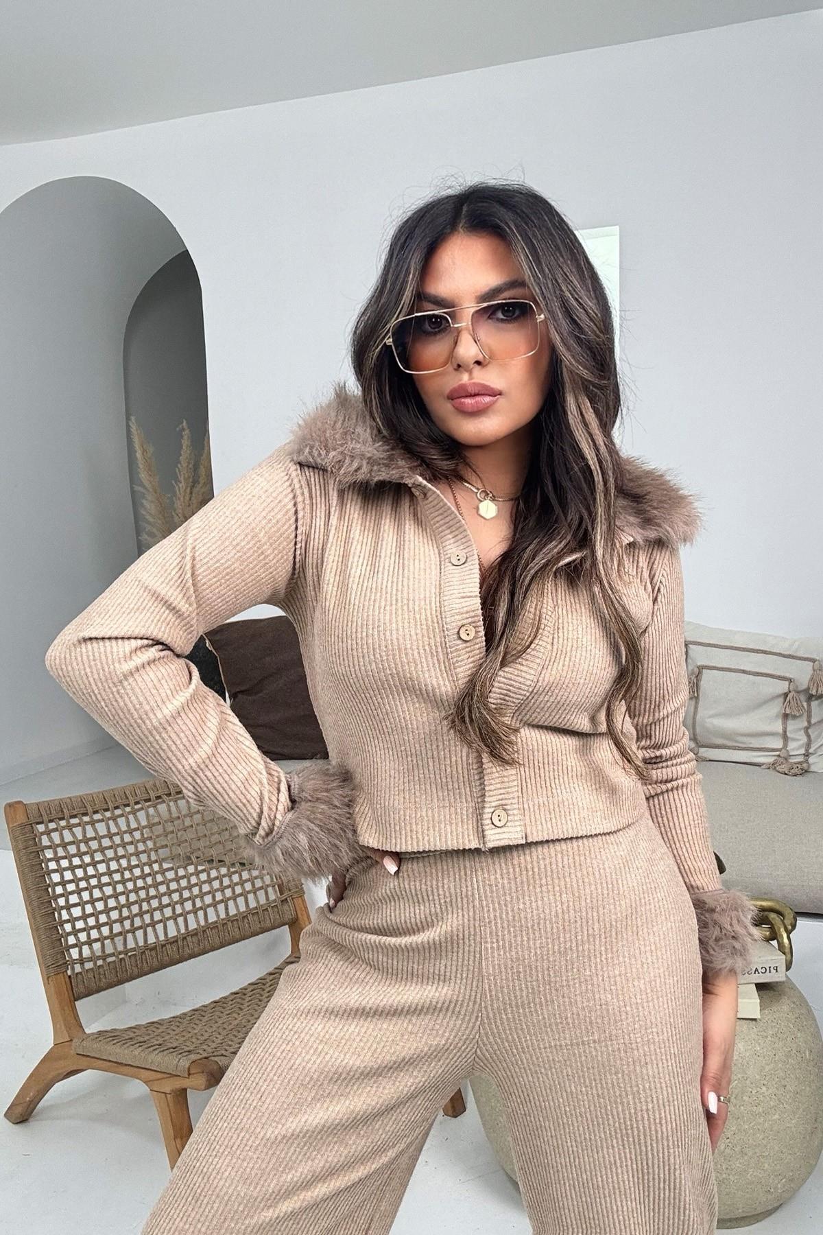 Kürk Detaylı Soft Touch Takım Bej