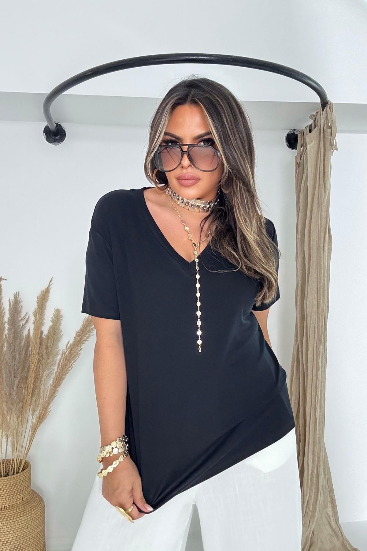 Likralı Örme Kumaş V Yaka Tshirt Siyah