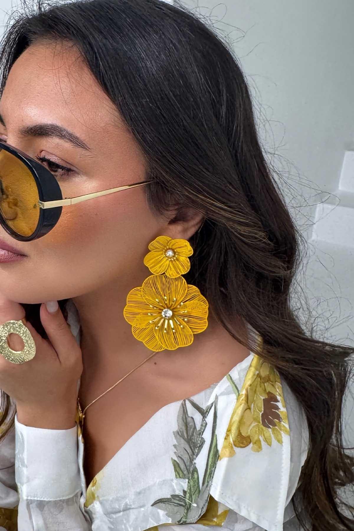 Mandevilla Çieçeği Küpe Sarı