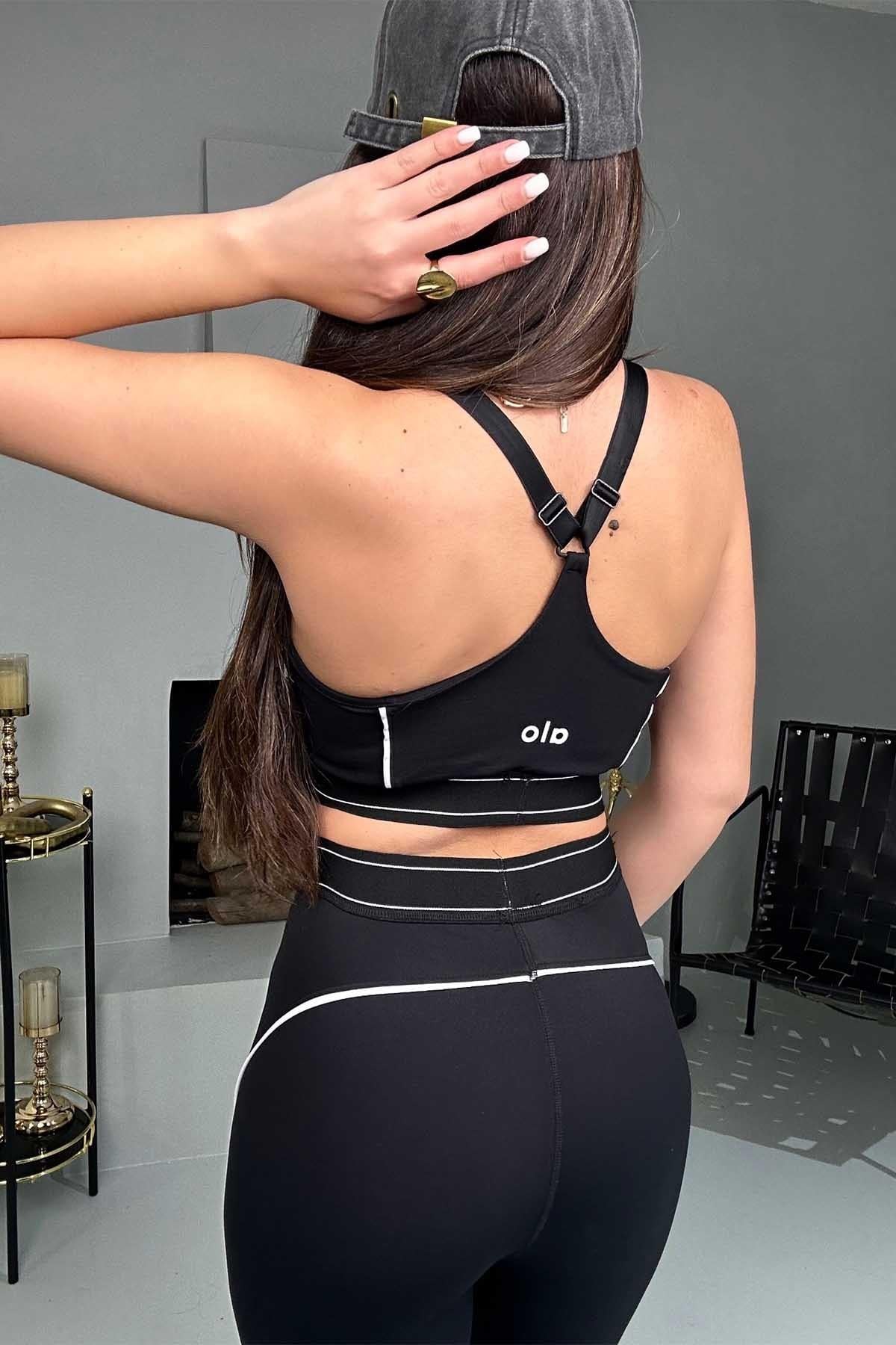 Marka Model Biyeli Crop Tayt Takım Siyah