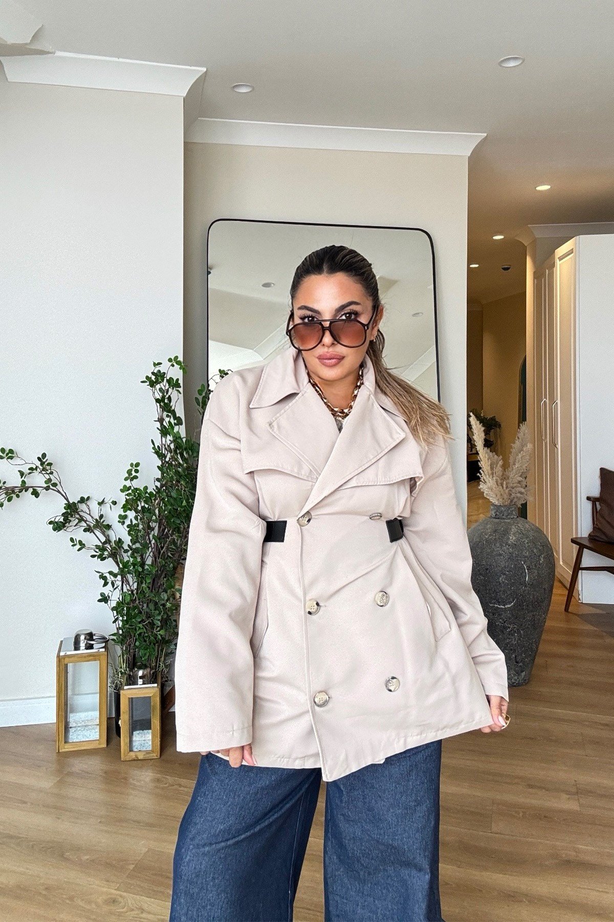 Marka Model Deri Kemer Detaylı Trenchcoat Bej