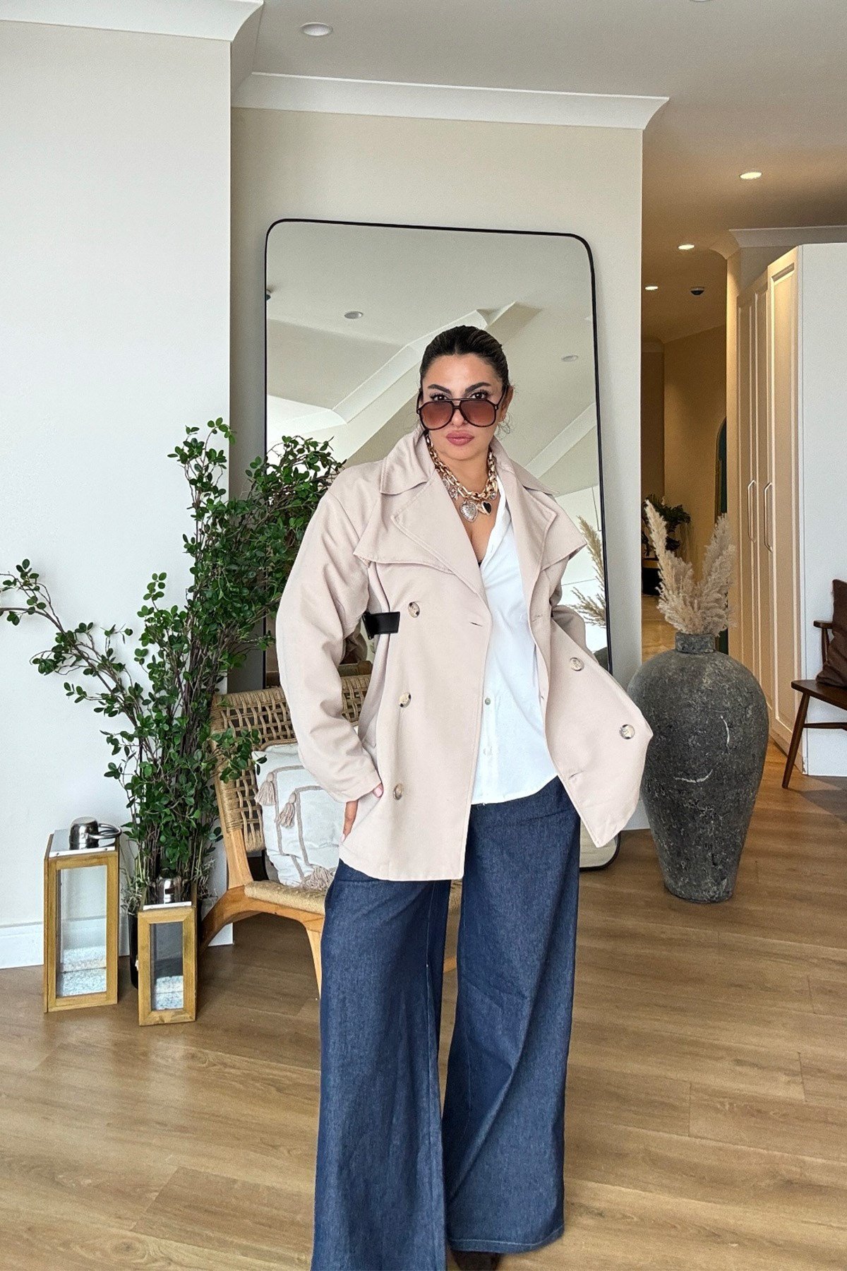 Marka Model Deri Kemer Detaylı Trenchcoat Bej