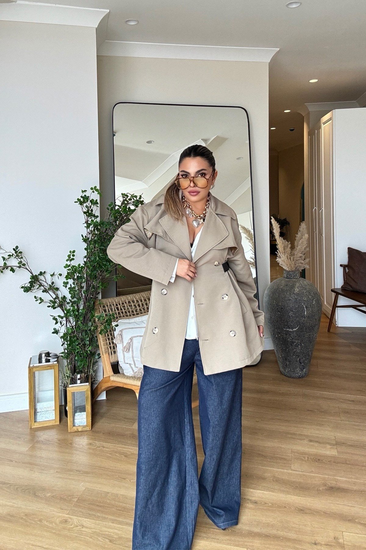 Marka Model Deri Kemer Detaylı Trenchcoat Haki