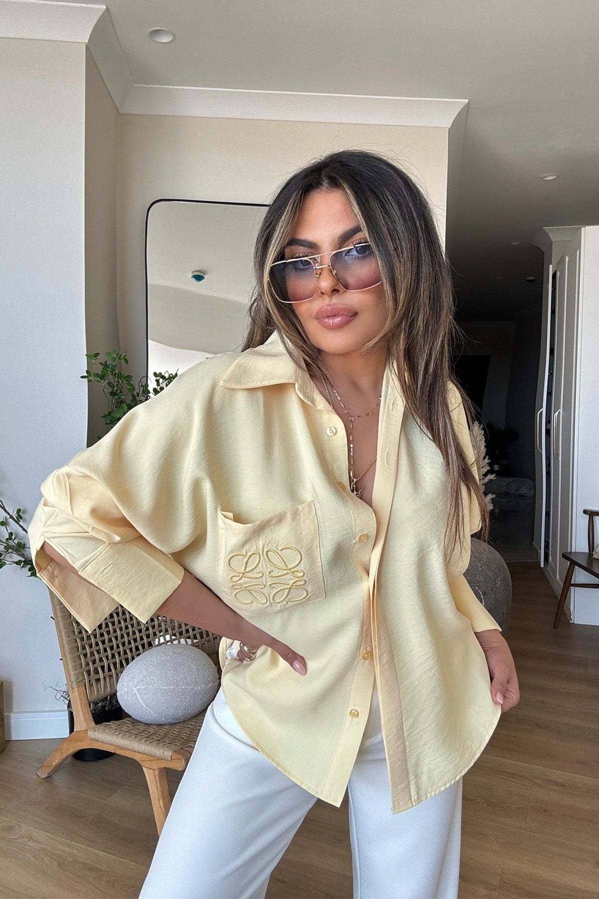 Marka Model İşlemeli Tencel Gömlek Sarı