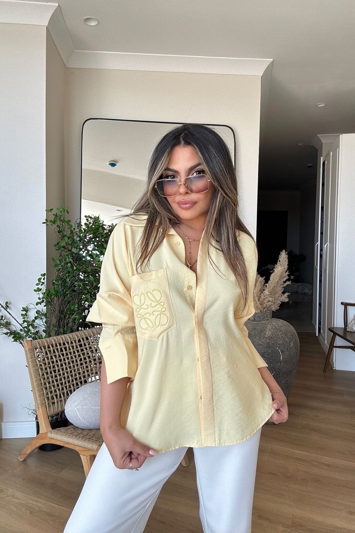 Marka Model İşlemeli Tencel Gömlek Sarı