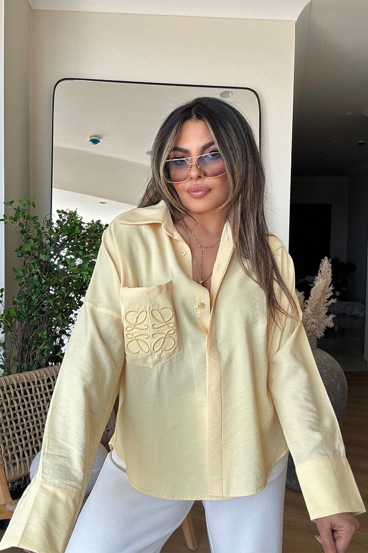 Marka Model İşlemeli Tencel Gömlek Sarı