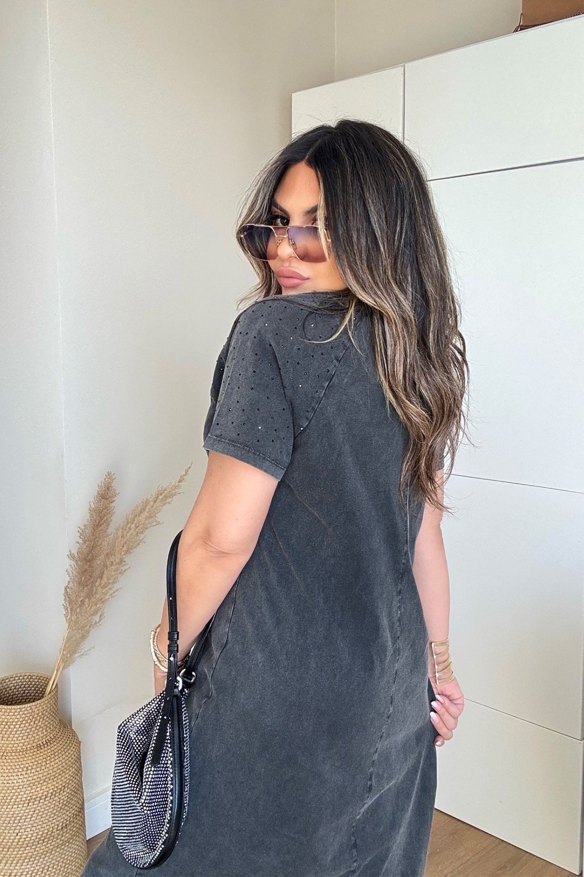 Marka Model Taşlı Yıkamalı Pamuk Elbise Antrasit