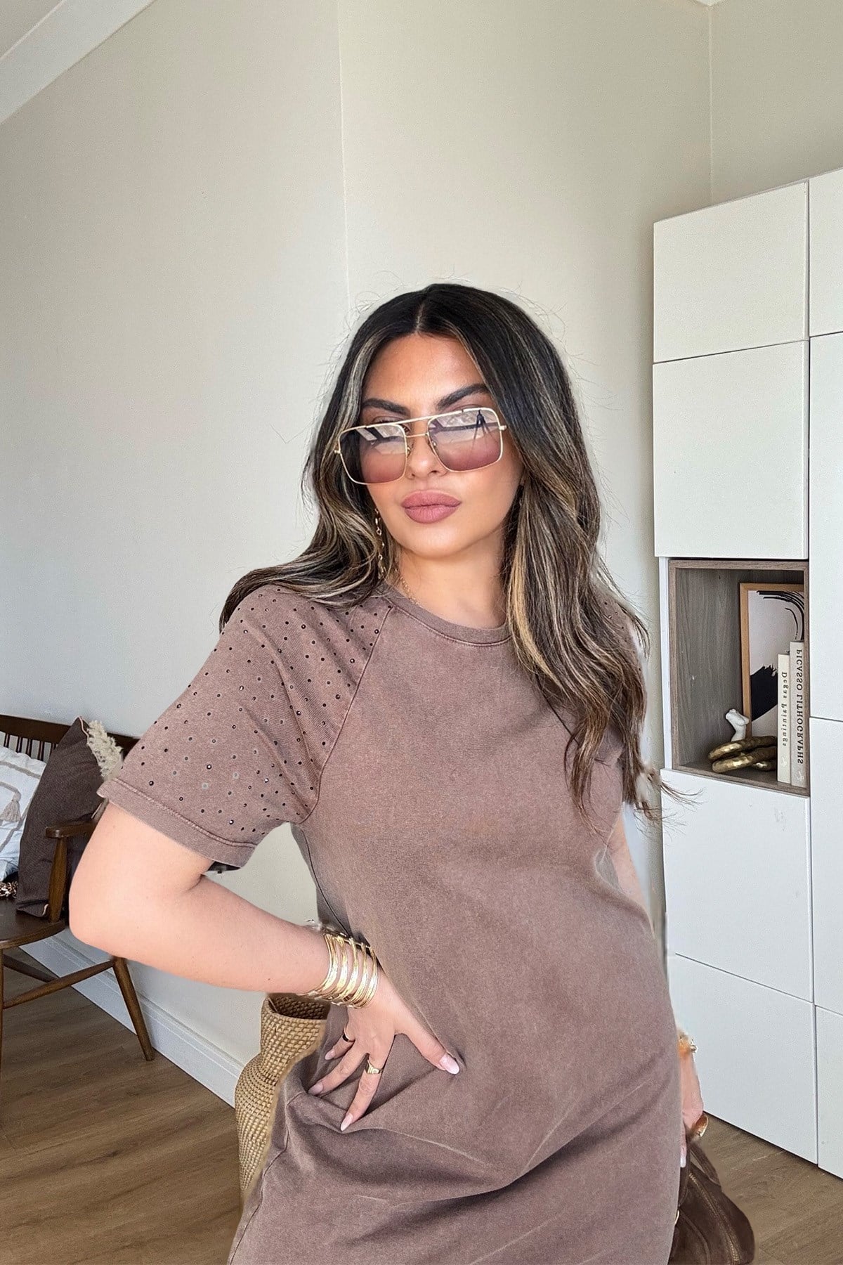 Marka Model Taşlı Yıkamalı Pamuk Elbise Kahve