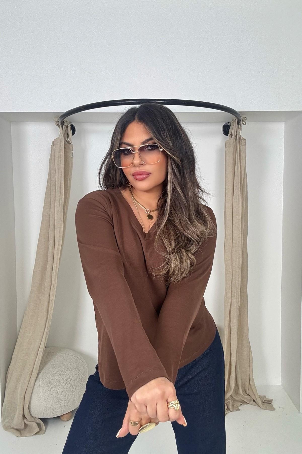 Massi Model V Yaka Uzun Kol Tshirt Kahve