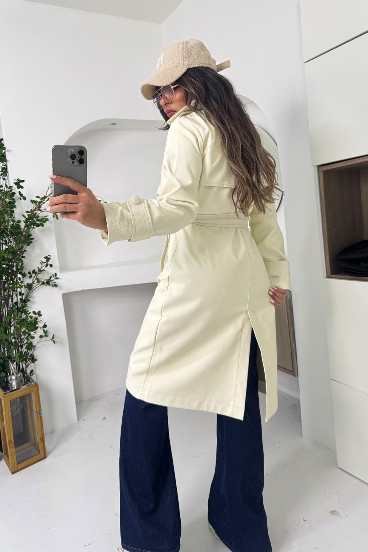 Mat Deri Trenchcoat Ekru