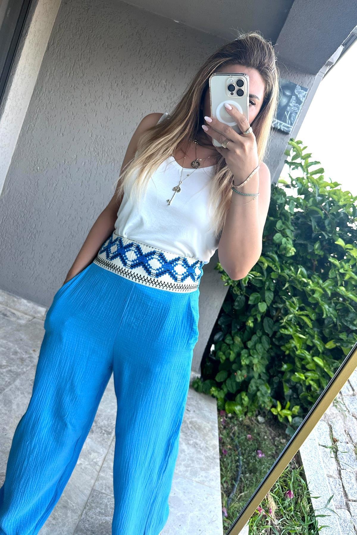Modal Kumaş Askılı Bluz Ekru