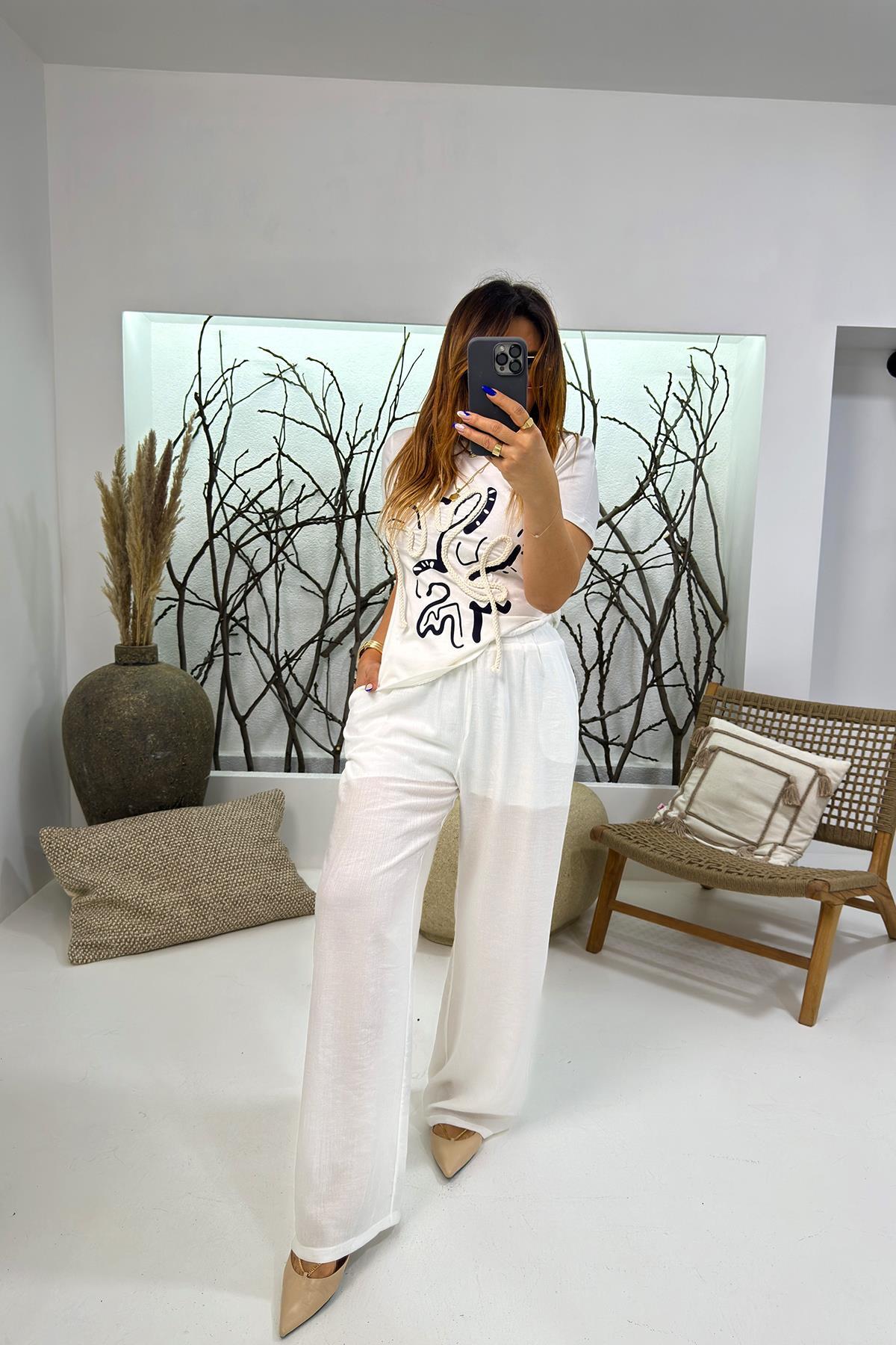 Örgü İp Detaylı Tshirt Ekru