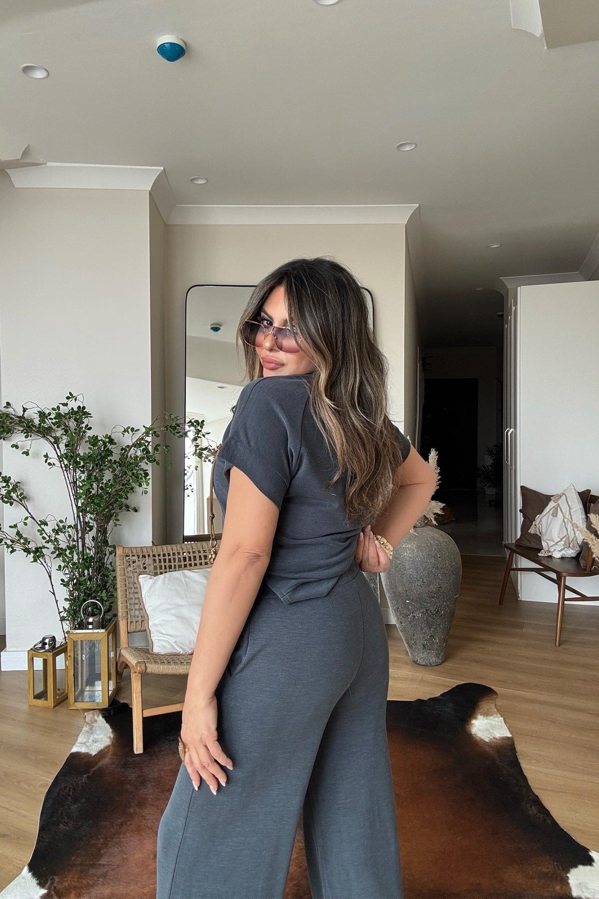 OYS Model Kısa Kollu Takım Antrasit