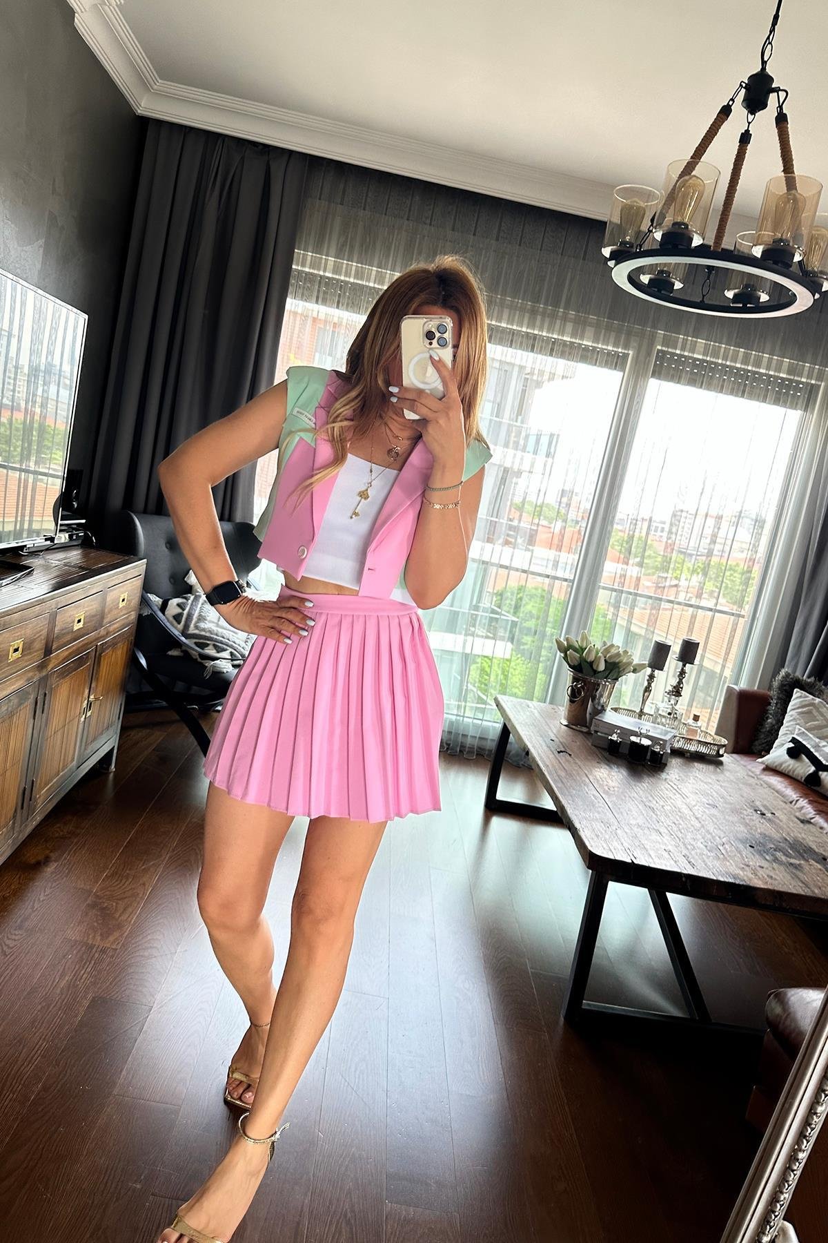 Piliseli Şort Etek Pembe