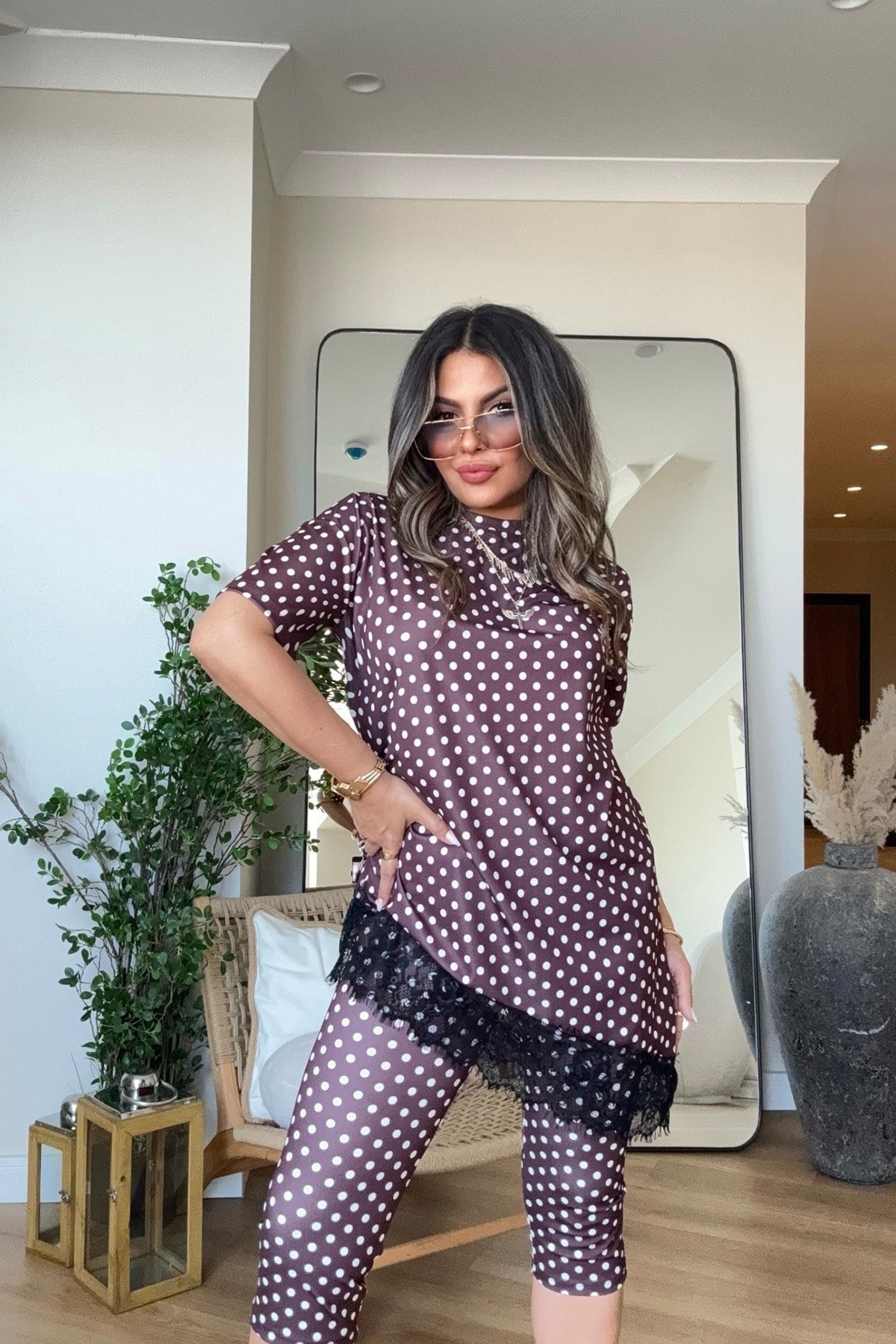 Puantiyeli Dantel Garnili  Kapri Takım Kahve