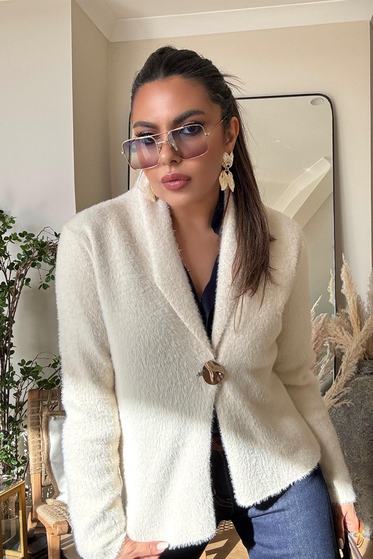 Sakallı Örme Ceket Model Tek Düğme Hırka Taş