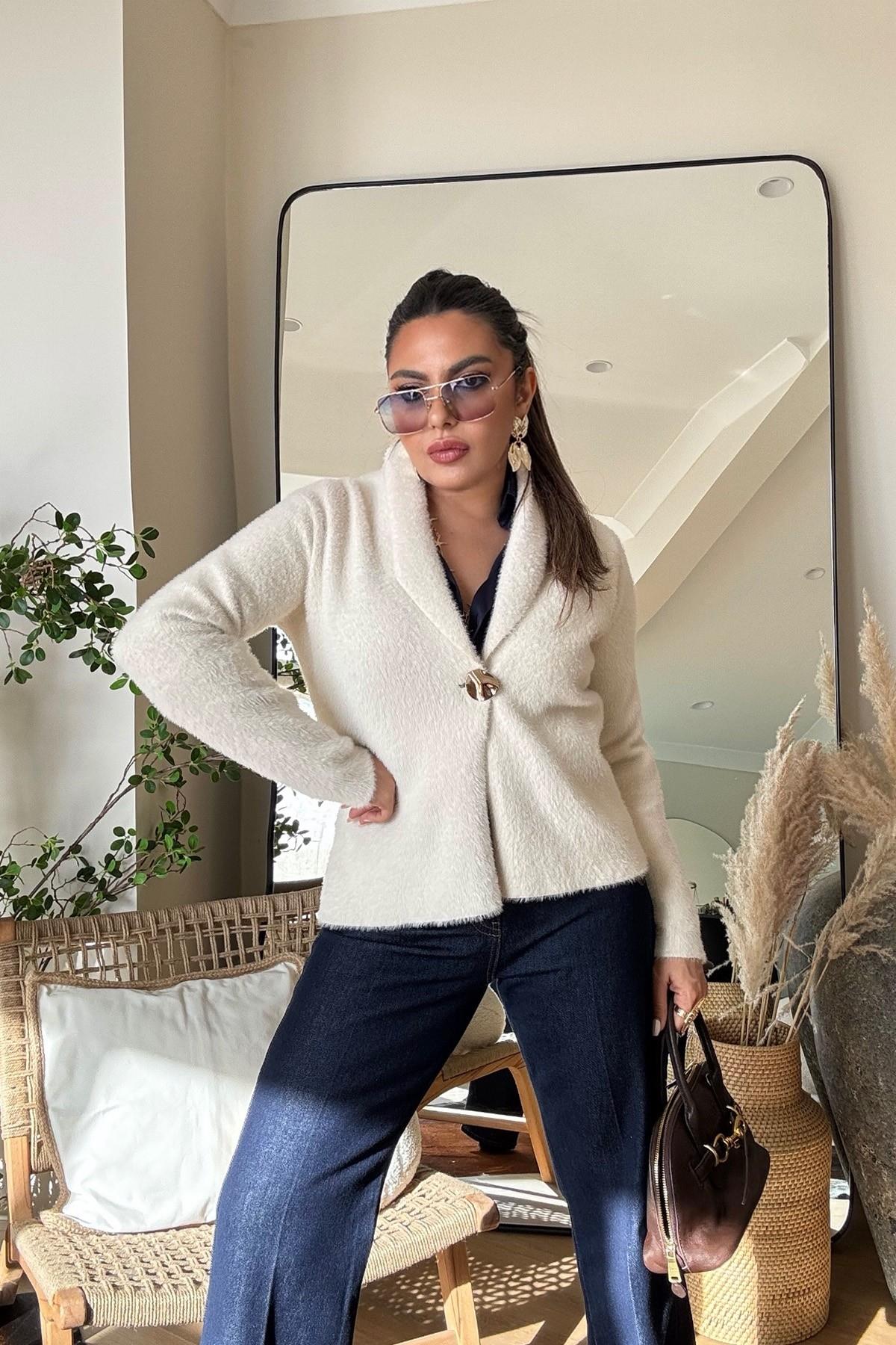 Sakallı Örme Ceket Model Tek Düğme Hırka Taş
