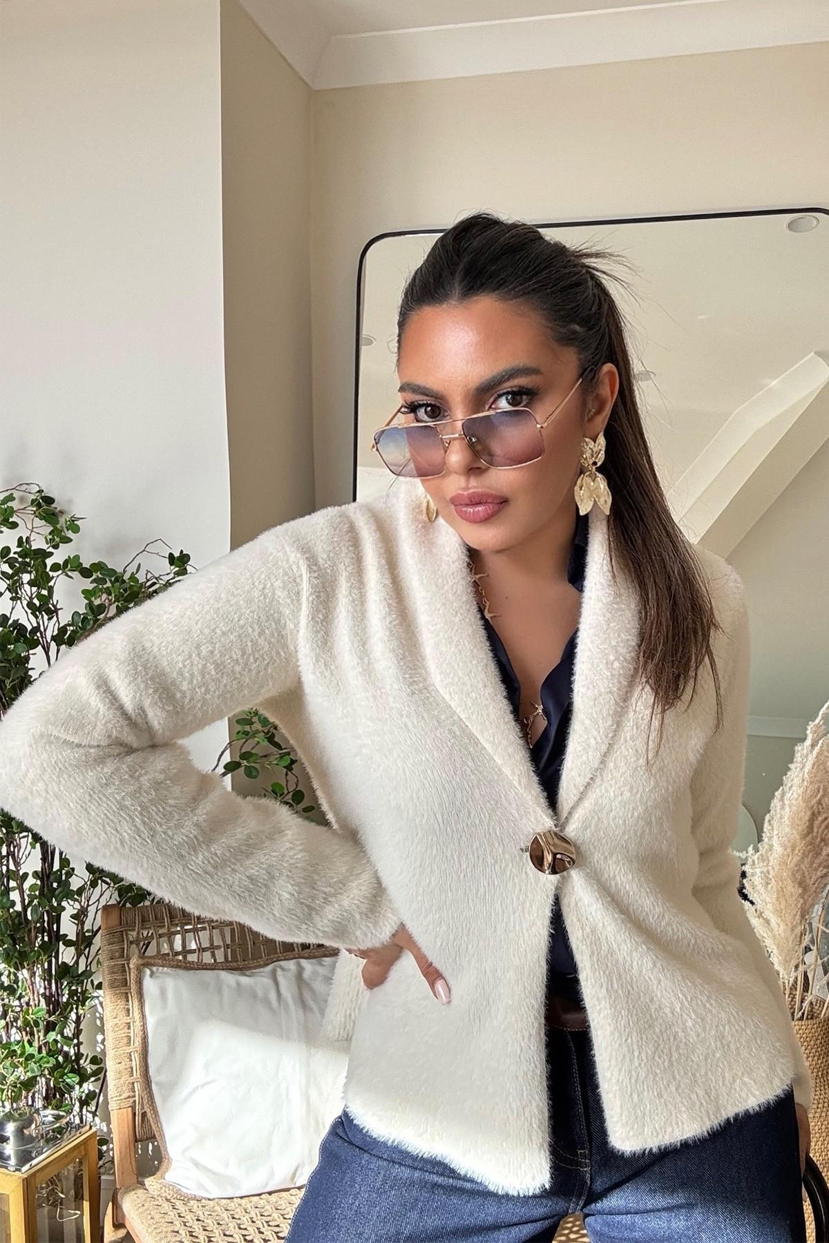 Sakallı Örme Ceket Model Tek Düğme Hırka Taş