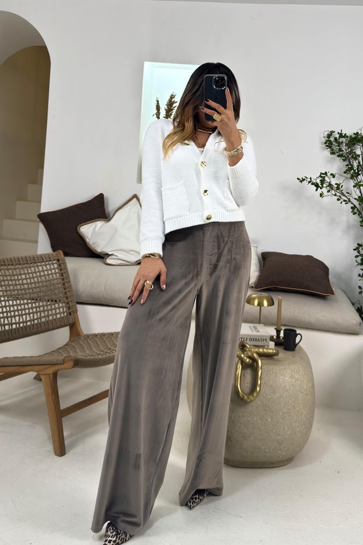 Sakallı Örme Hırka Crop Takım Ekru