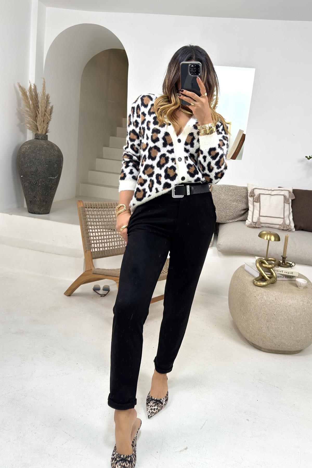 Sakallı Örme Leopar Hırka Ekru