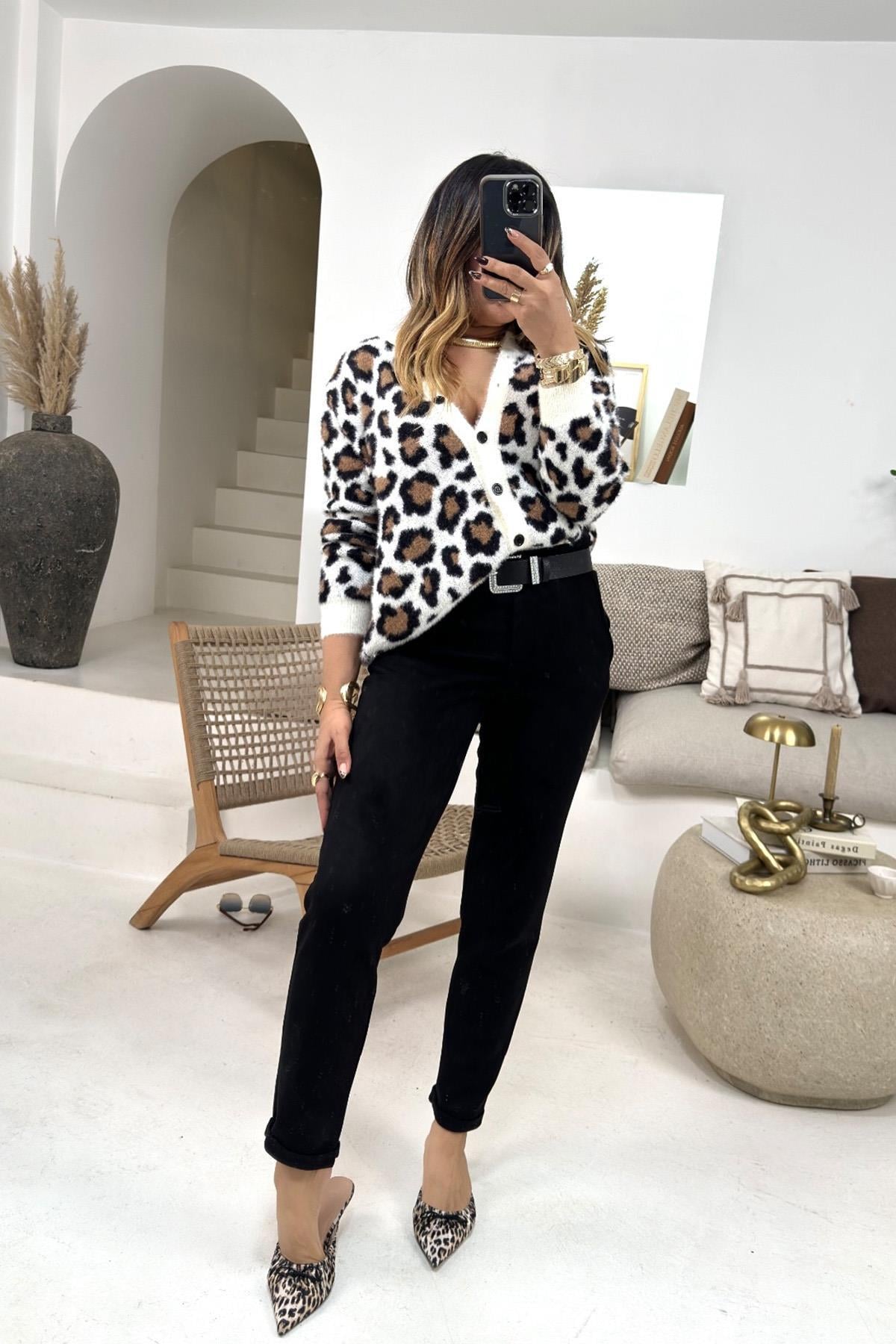 Sakallı Örme Leopar Hırka Ekru