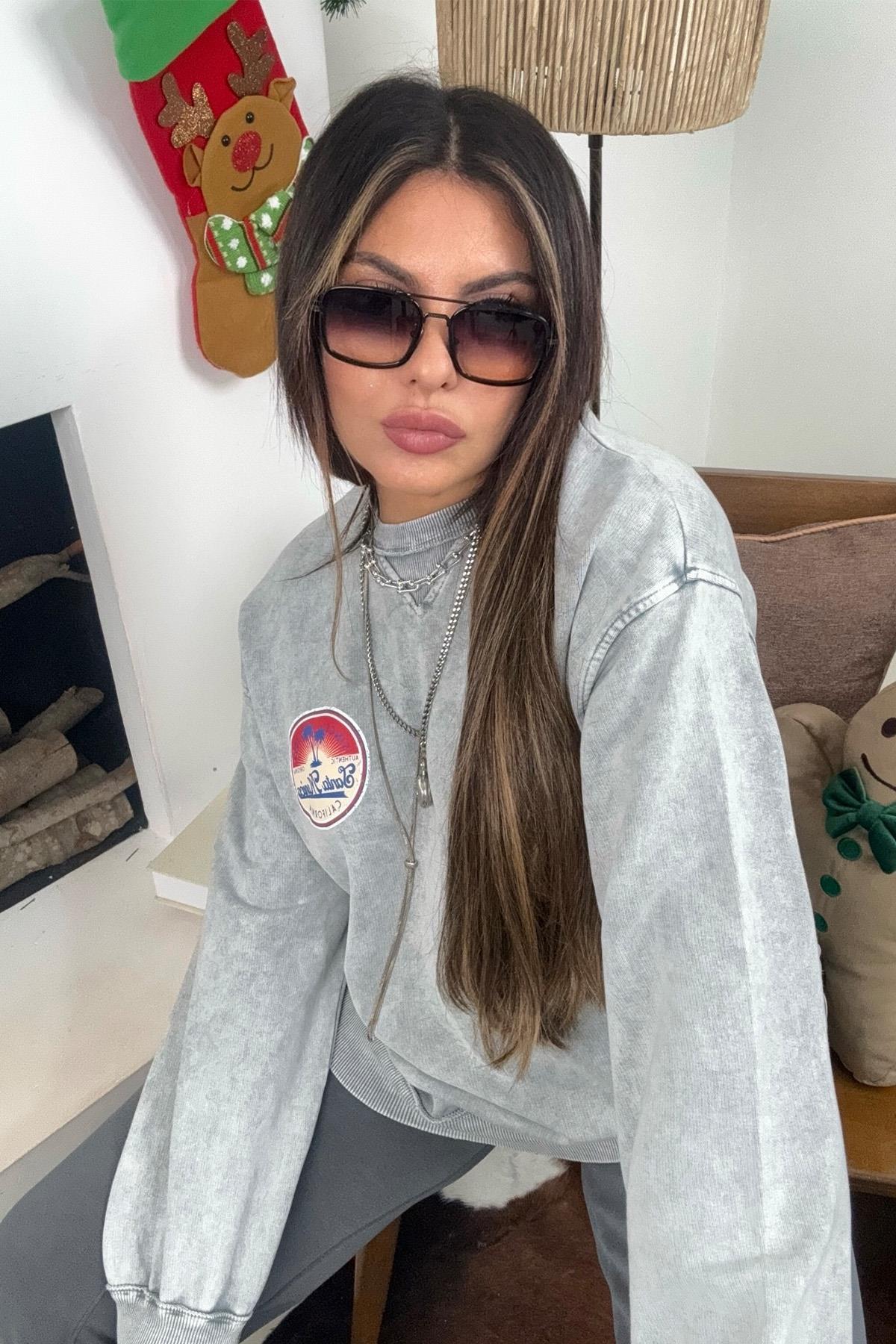Santa Monica Sırt Baskılı Sweatshirt Gri