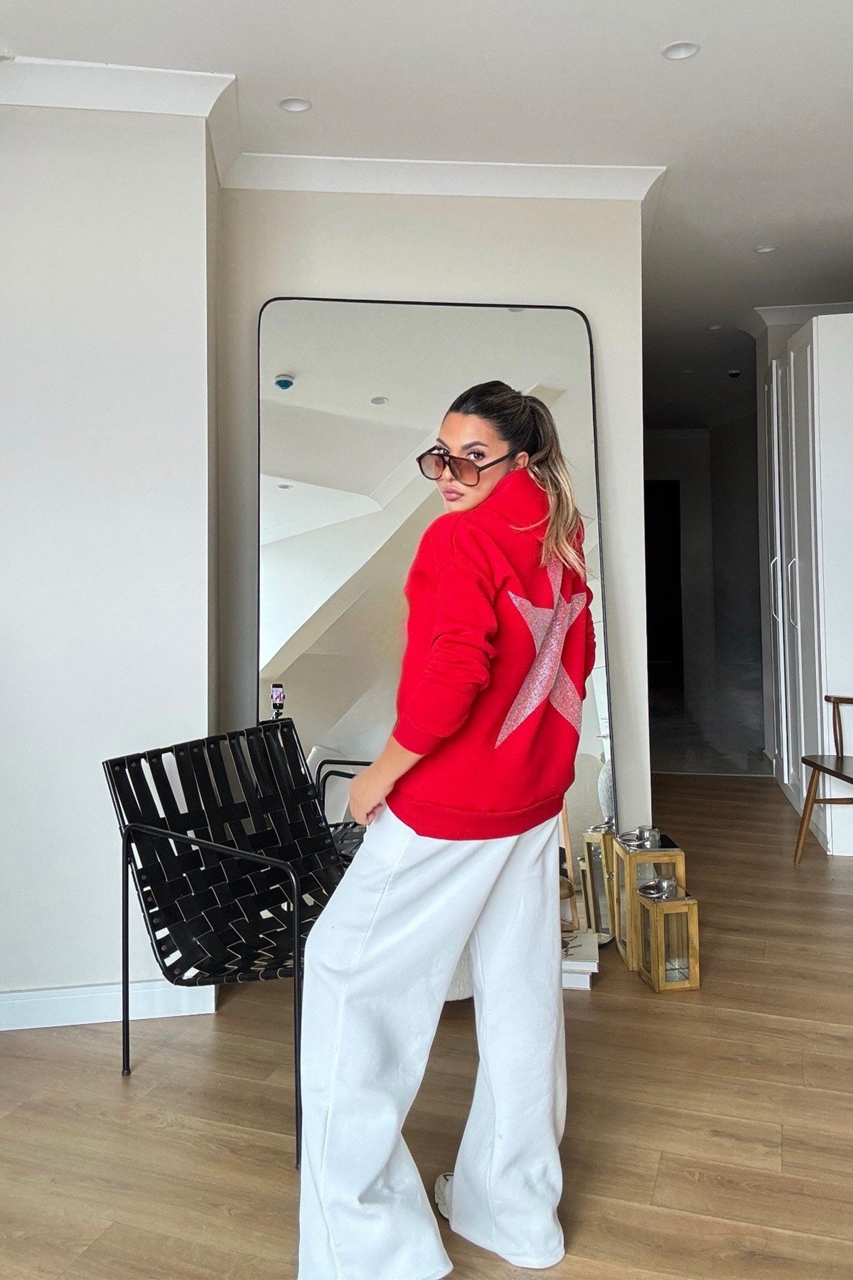 Sırtı Taşlı Yıldız Detay Sweatshirt Kırmızı