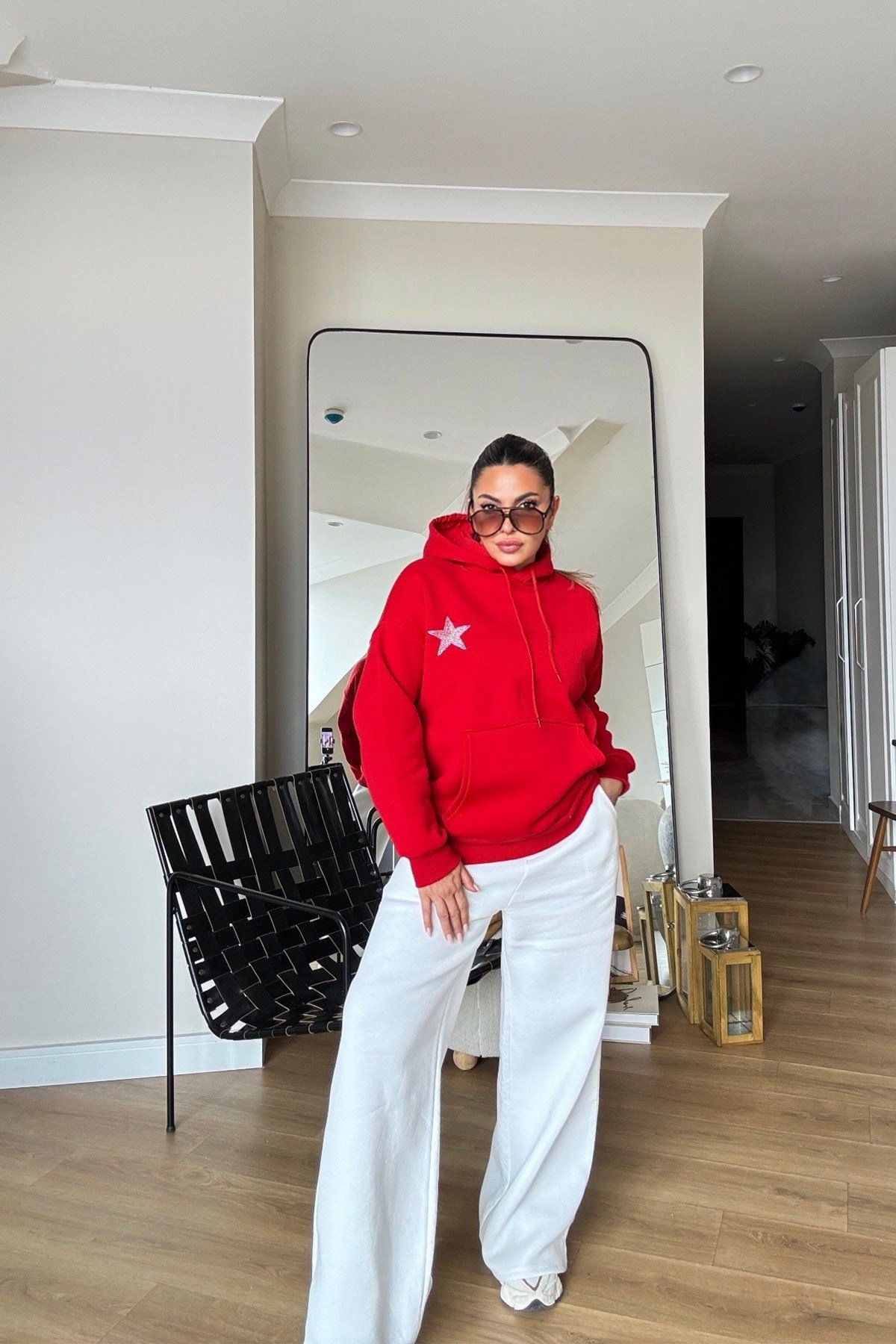 Sırtı Taşlı Yıldız Detay Sweatshirt Kırmızı